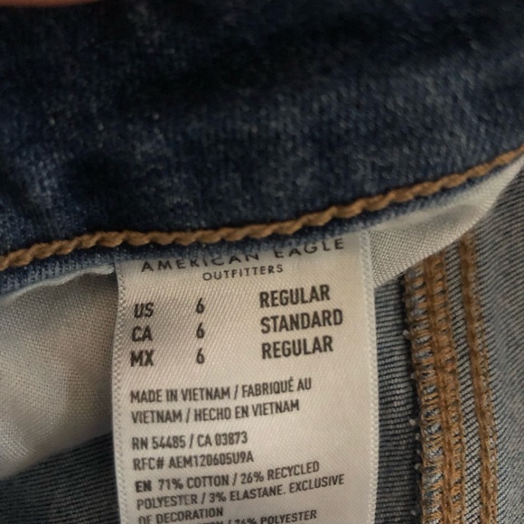 American Eagle Blue Skinny Jeans - Picture 3 of 3